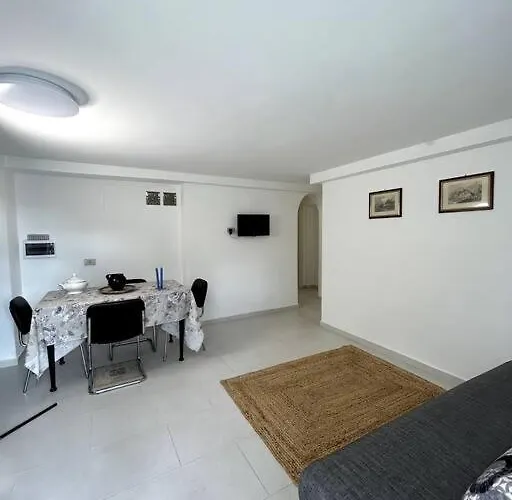 Al Mare Apartment Fano